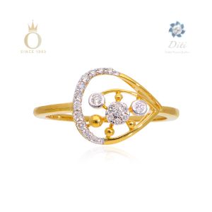 DIAMOND LADIES FANCY RING