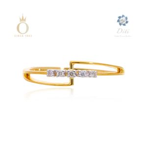 DIAMOND FANCY LADIES RING