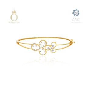 Chic Petals Diamond Bracelet