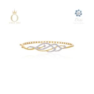 Overlapped Waves Diamond Bracelet