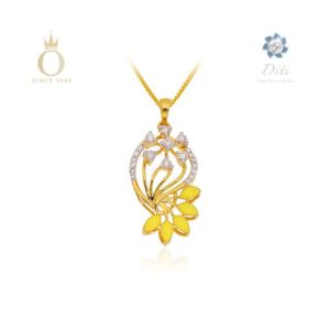 Everyday Blossom Diamond Pendant