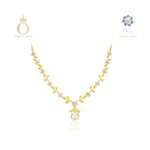 Dazzling Flora Diamond Necklace