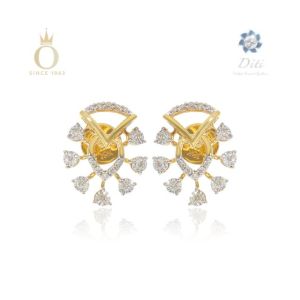 Petal Aura Diamond Studs-Yellow Gold-18