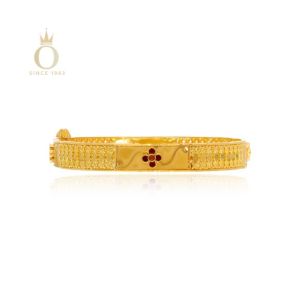 Solo Blossom Gold Bangle