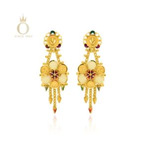 Dangling Flower Gold Earrings