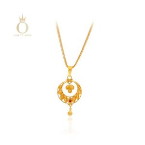 Leafy Aura Gold Pendant