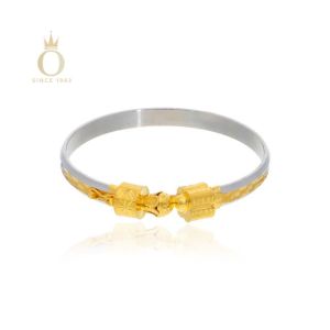 Graceful Legacy Gold Noa Bangle-22-Yellow Gold
