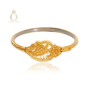 Daisy Blossom Gold Noa Bangle