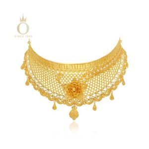 Timeless Radiance Gold Choker Necklace