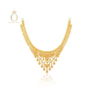 Traditional Radiance Gold Necklace