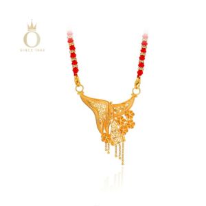 Appealing Foliage Gold Pendant-Yellow Gold-22