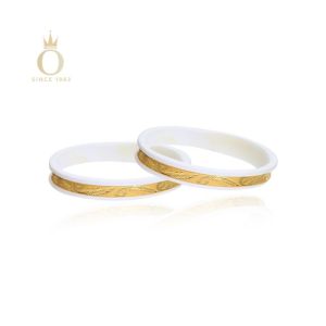 Subtle Gold Channel Sankha